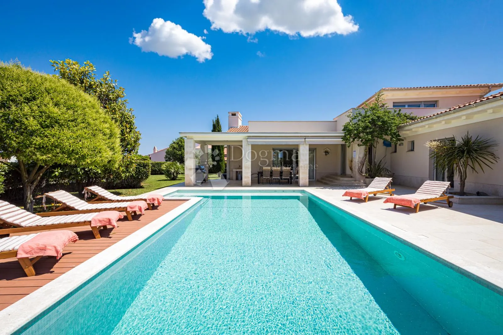 raskošna villa u blizini boutique marine - slika 41
