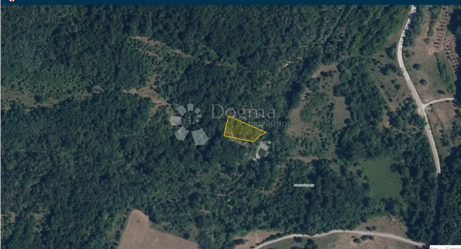 Malo poljoprivredno zemljište u okolici Roča - Roč, Buzet