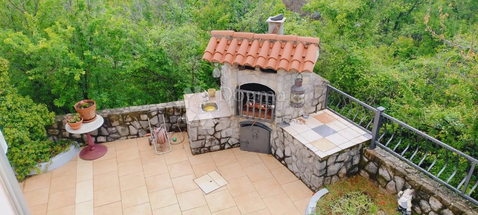 otok krk - kuća sa pogledom na more - slika 20