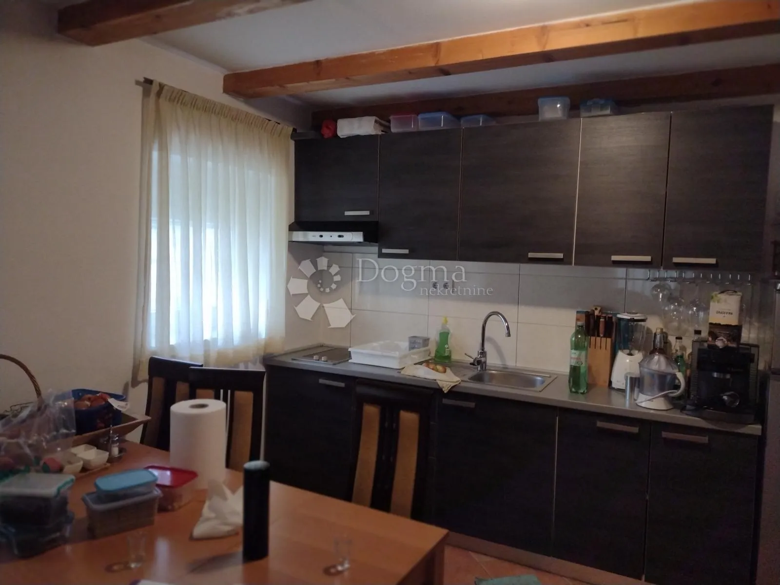 elegantna vikendica na selu - slika 12