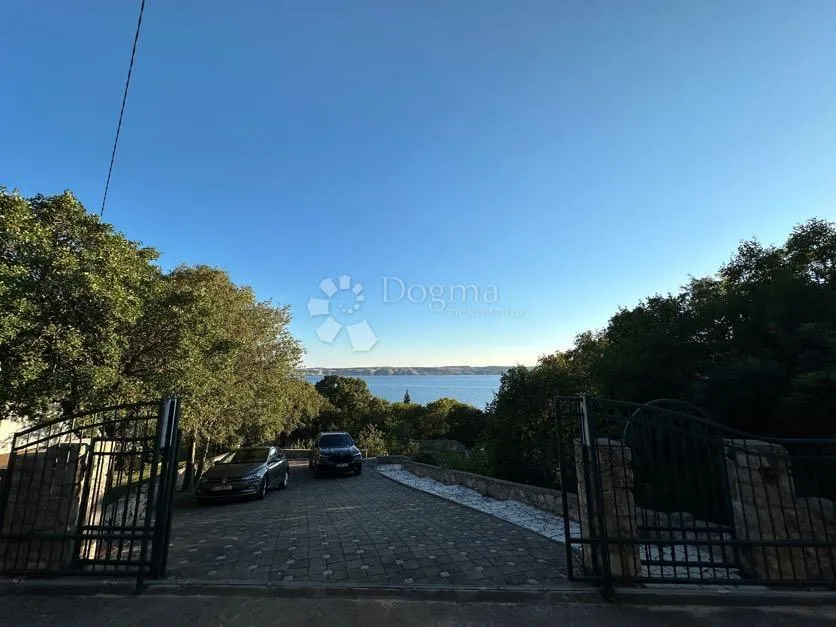 kuća uz more s predivnim pogledom i zelenilom , barić draga - slika 10