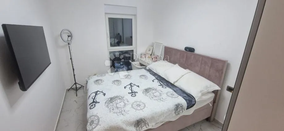 prekrasan apartman sa panoramskim pogledom - slika 9