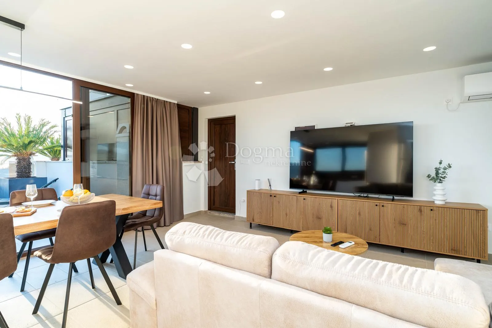 turanj - penthouse s pogledom na more - slika 8