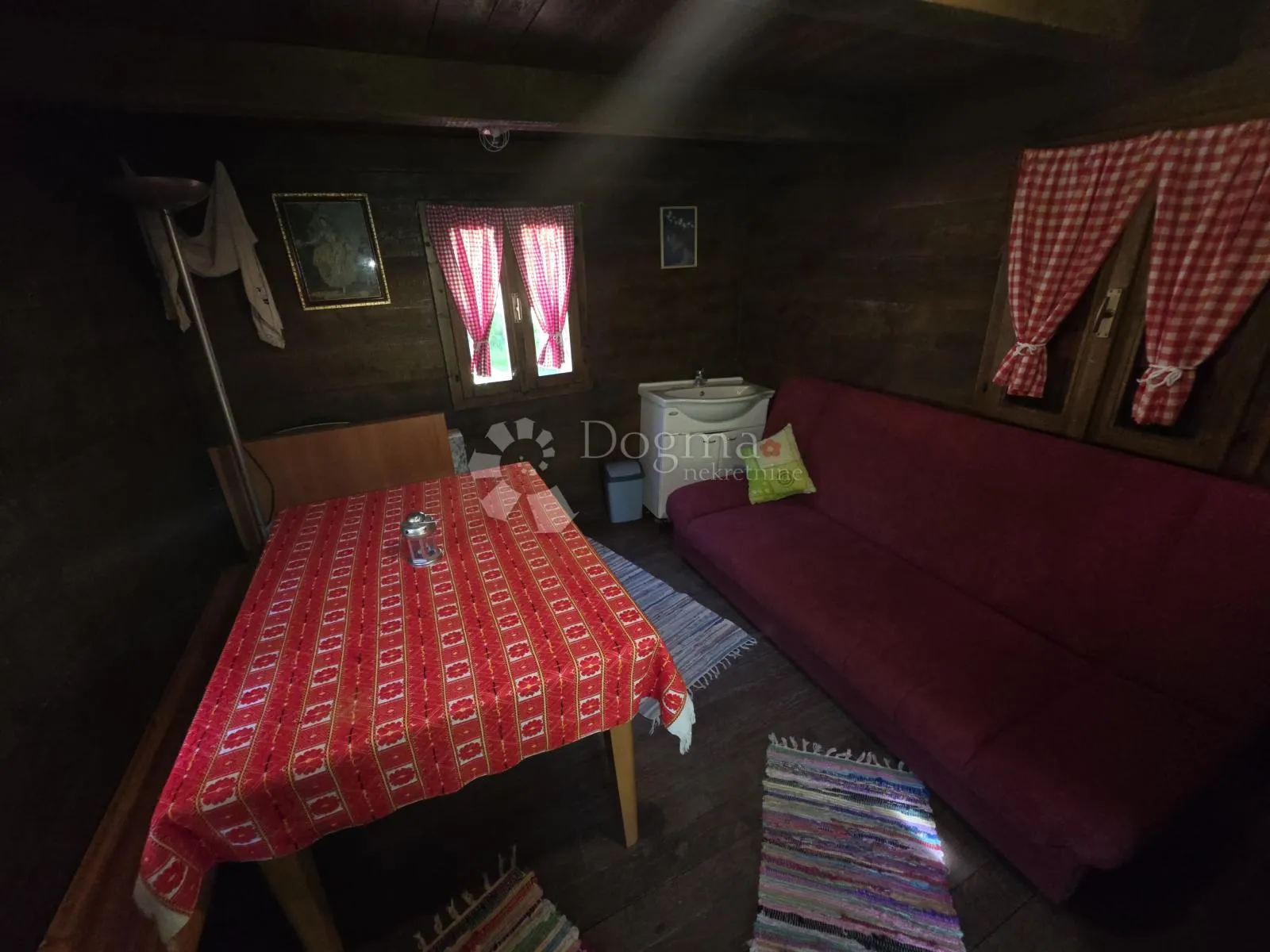 kuća s panoramskim pogledom na zagorje – namještena, bez ulaganja, idealna za život ili turistički najam - slika 41