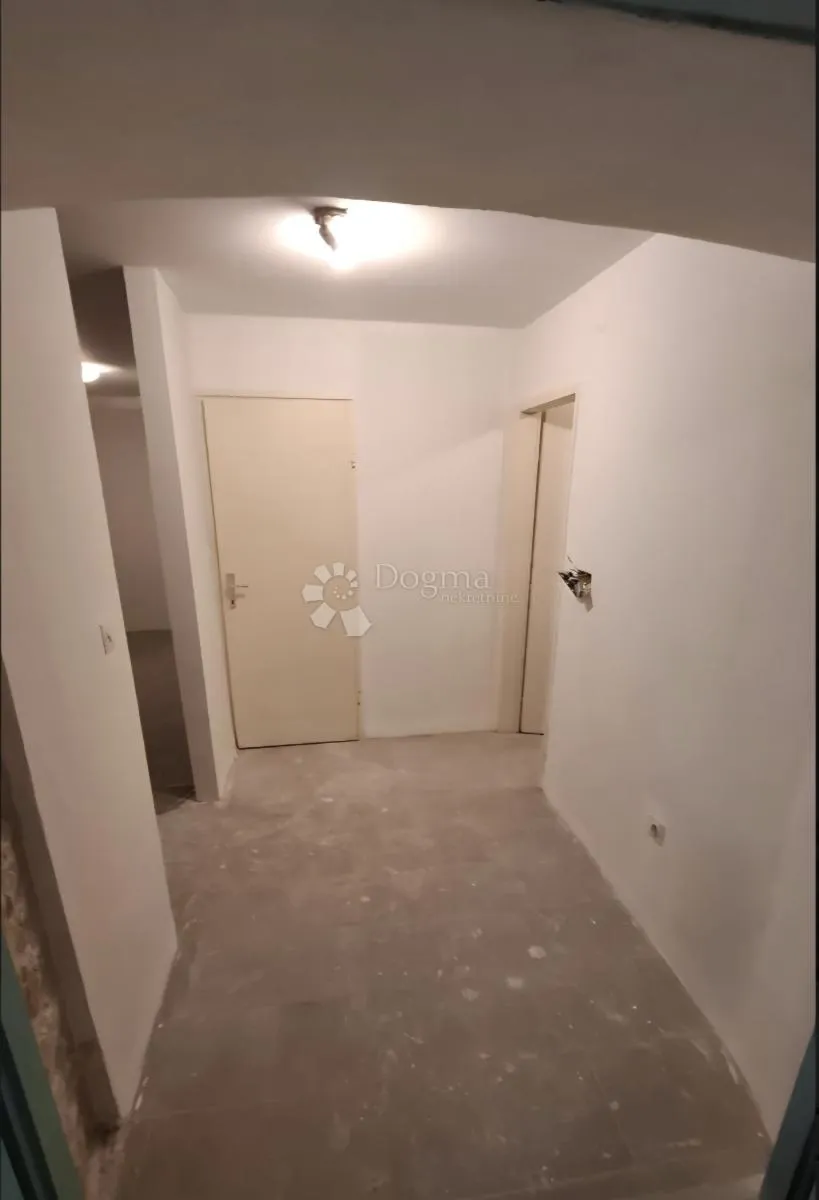 kuća sa dva apartmana, vela luka - slika 6