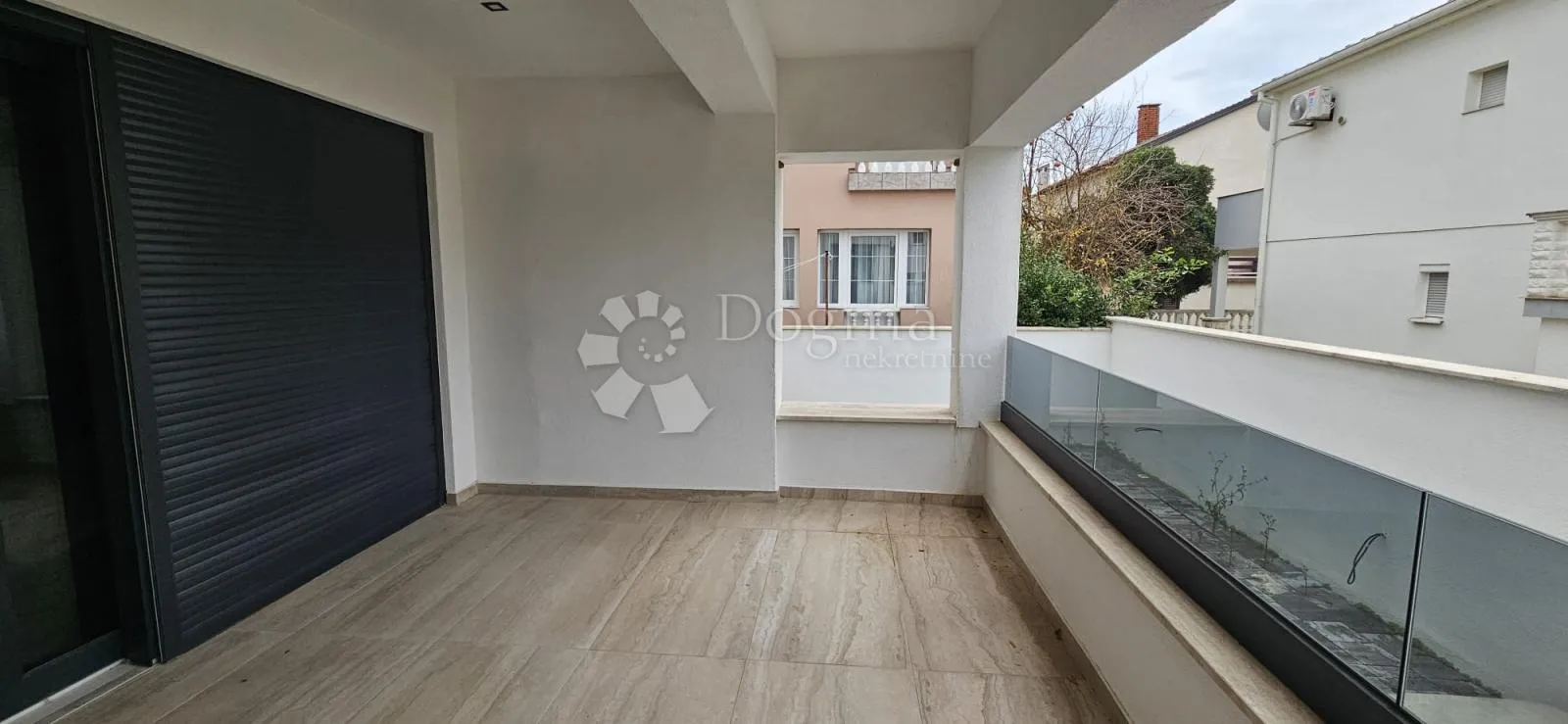 kuća, diklo - 30 m od mora! - slika 7