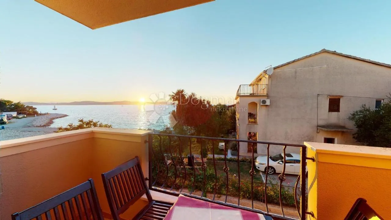 pansion komfor- hotelski apartmani uz more - slika 14