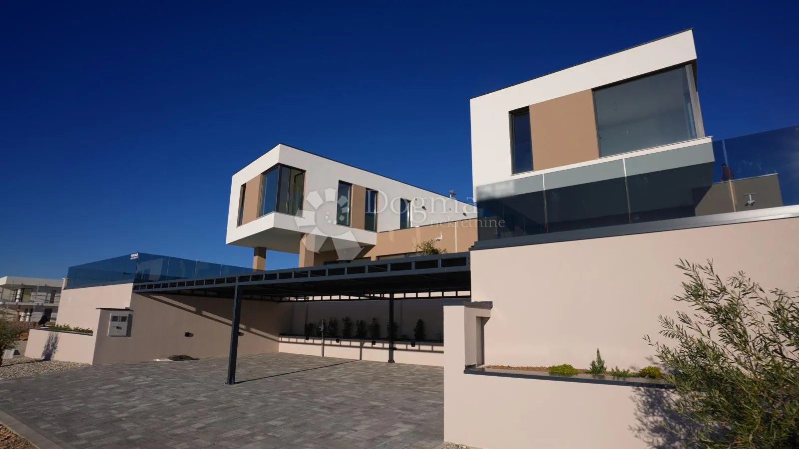 vila jadranovo - slika 2