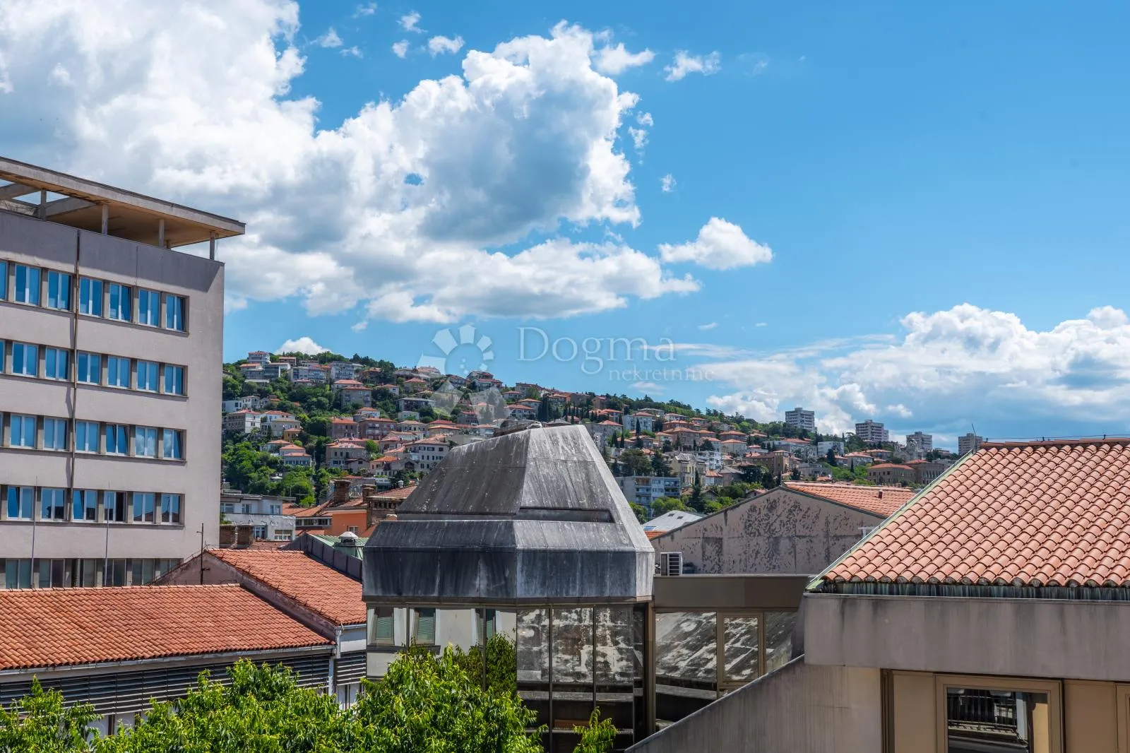 drugi nemaju !! mi imamo – stan 153,90 m² s tersom 25 m², centar rijeke - slika 31