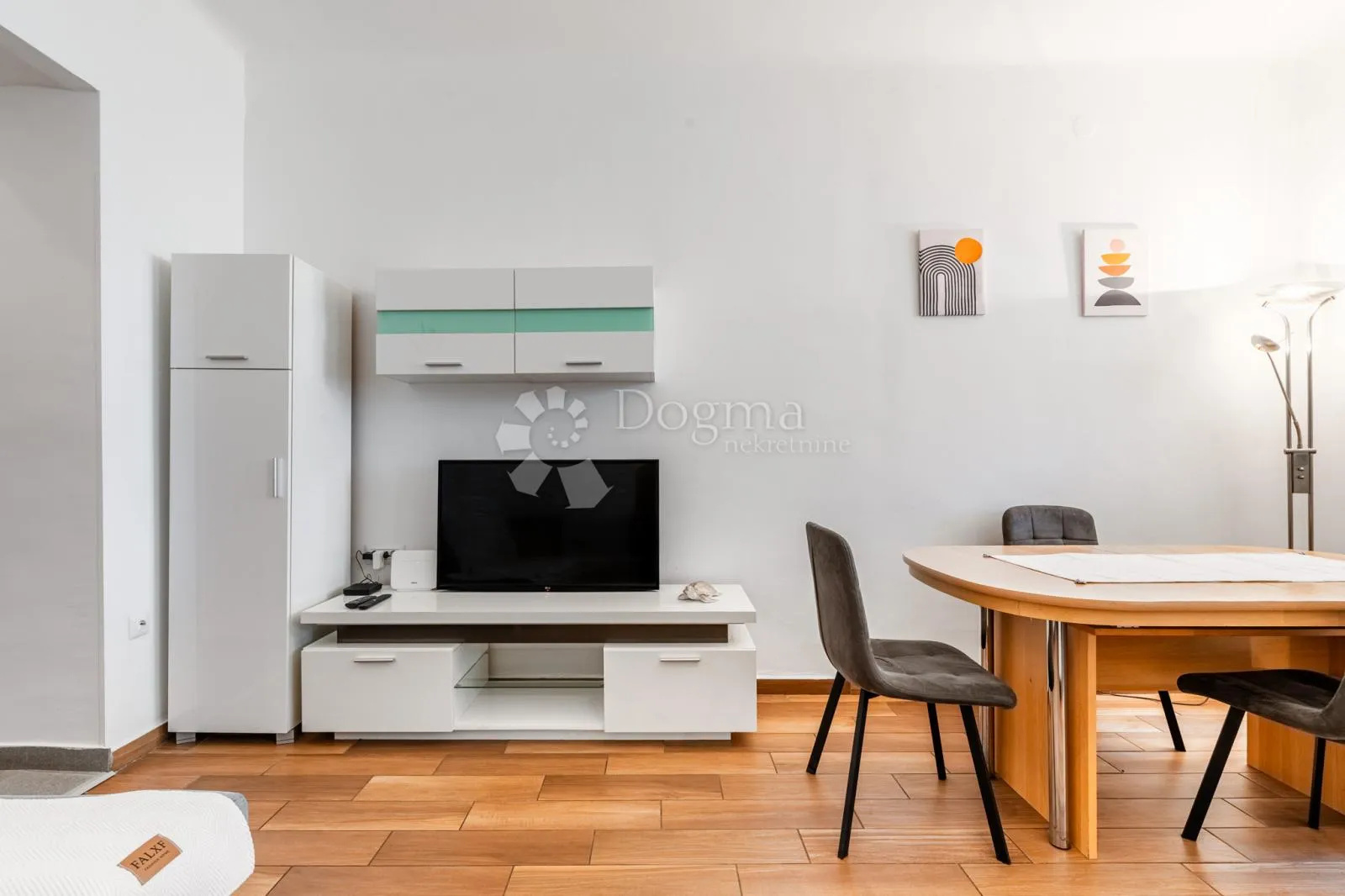krnjevo-1s+db kompletno adaptiran odmah useljivo - slika 2