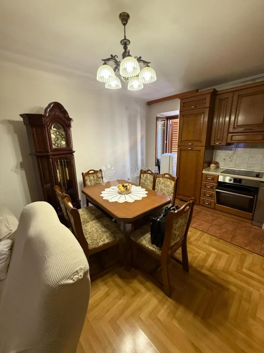investicijska prilika! 3 stana - stara jezgra rovinja - slika 15