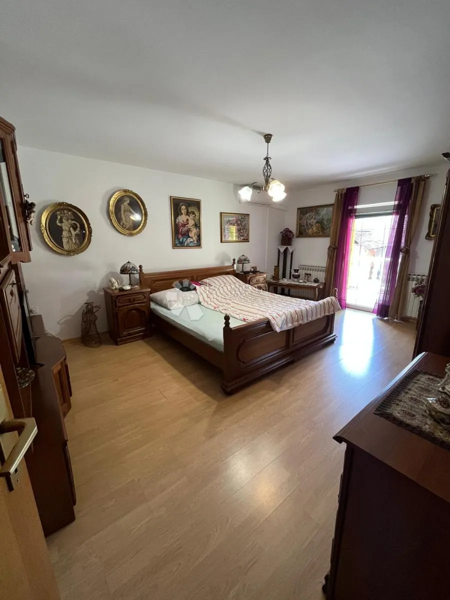 zanimljiva obiteljska kuća u varaždinu - slika 8