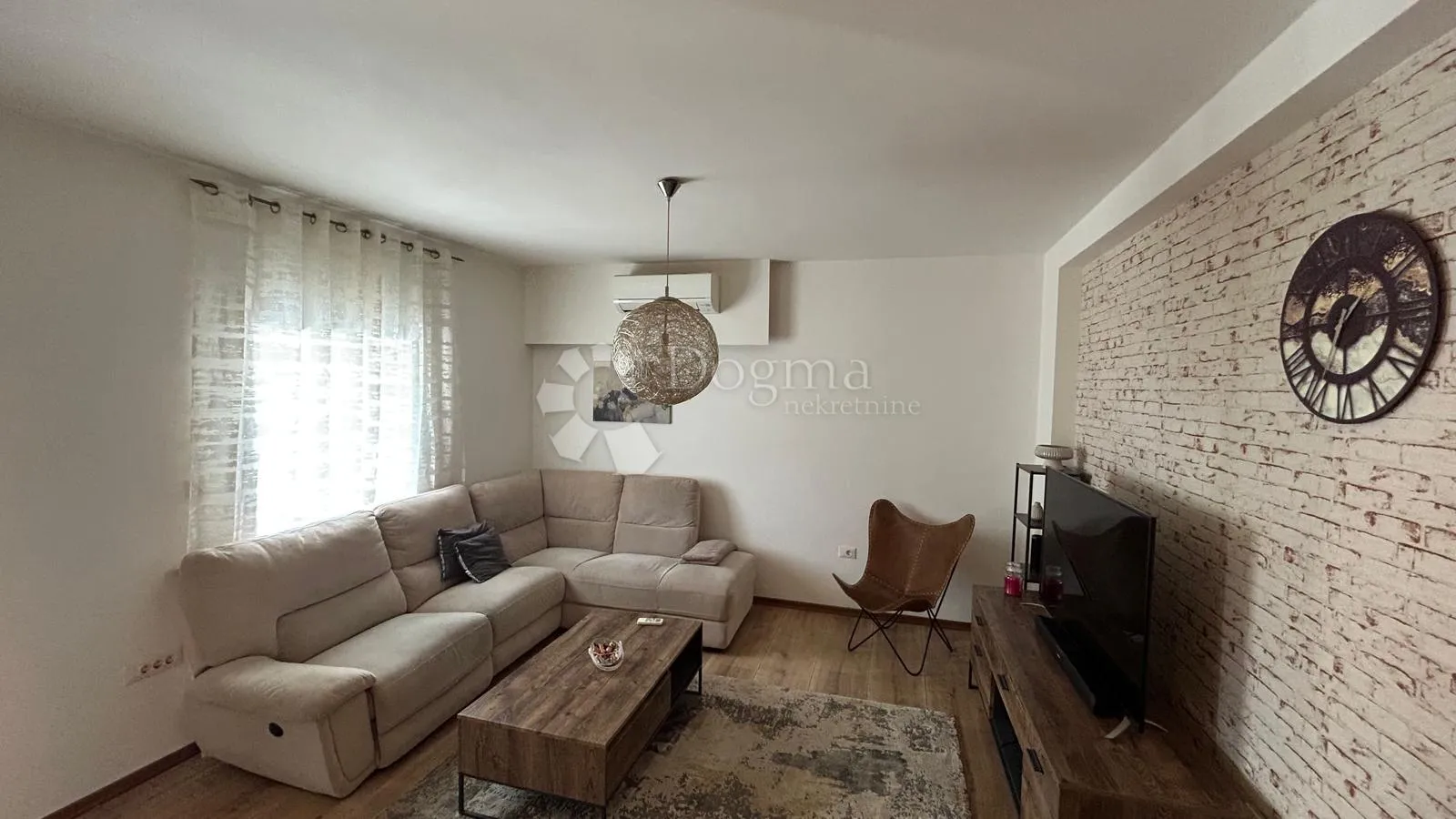predivna renovirana kuća 160m2 - šišan - slika 6