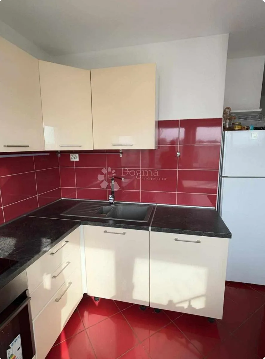 stan gornji grad - centar osijeka 40m2 - slika 7