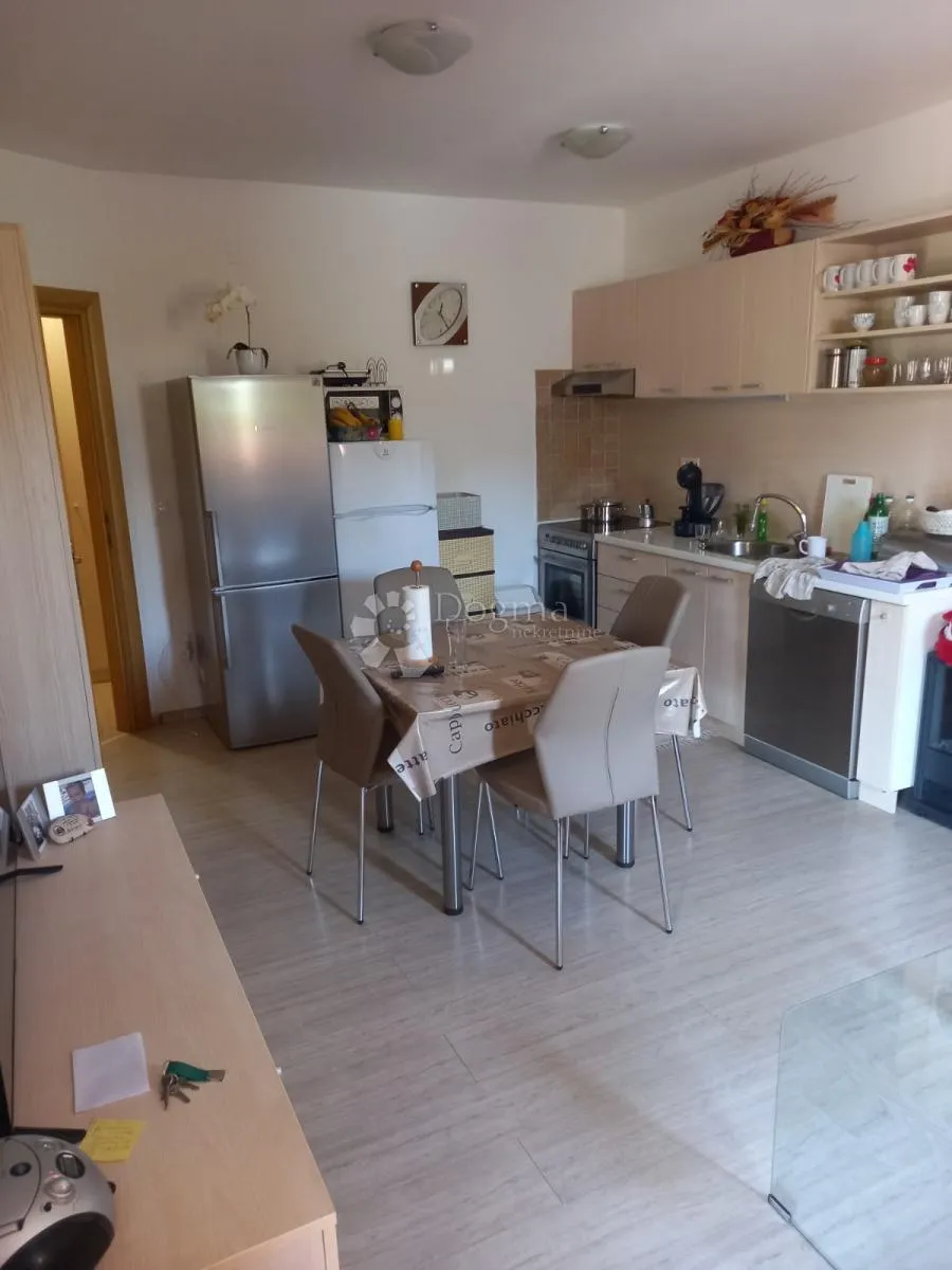 banjole apartman sa prostranom terasom - slika 11