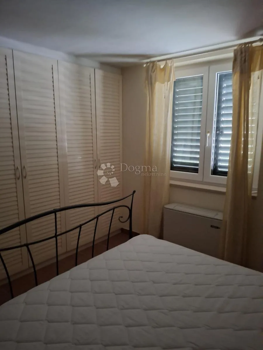 predivna apartmanska kuća podgora - slika 27