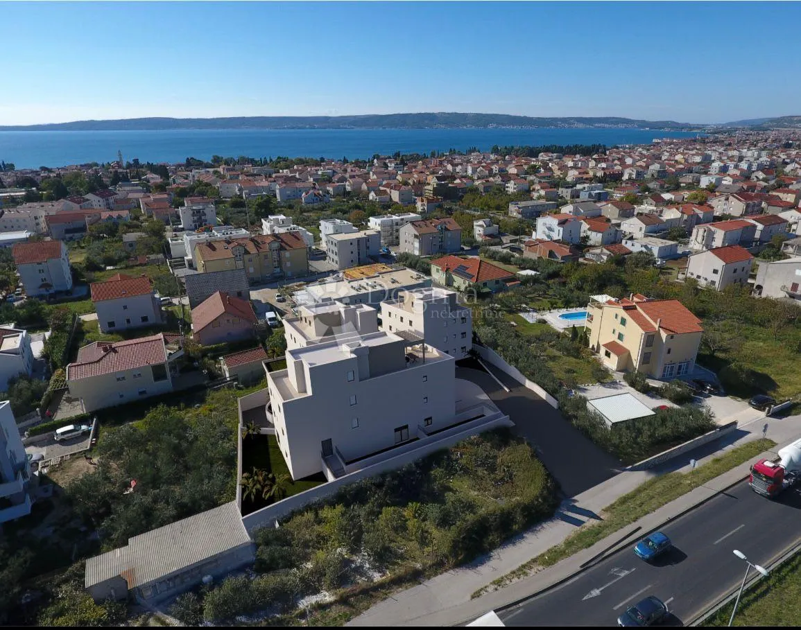 novogradnja kaštel lukšić cs3 - slika 1