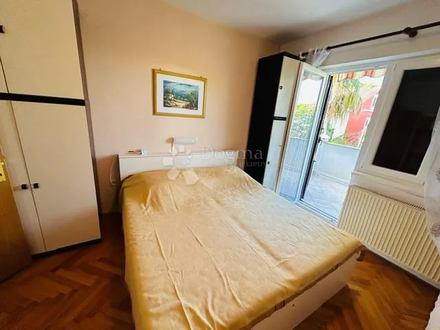 kuća na rabu - 300 m od plaže - slika 16