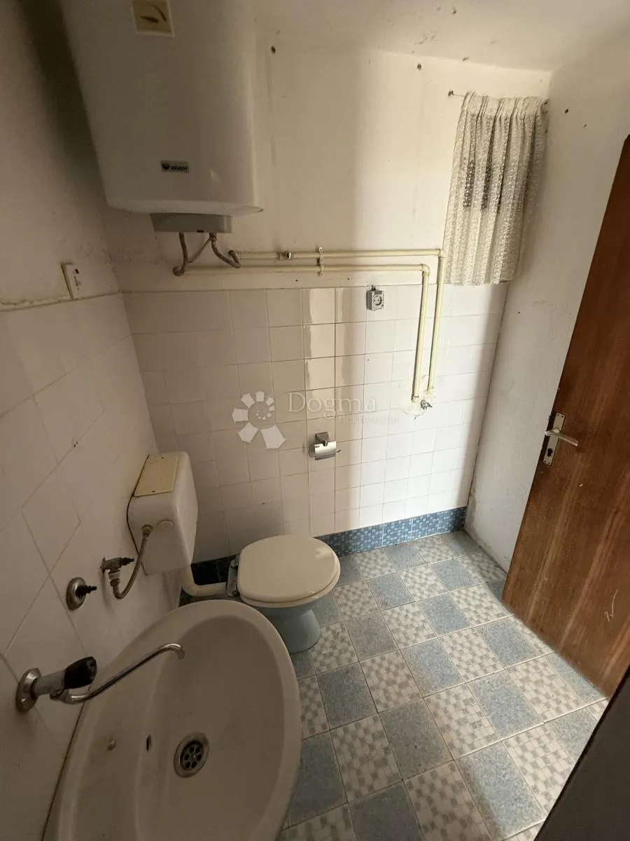 dva apartmana, marušići - slika 7