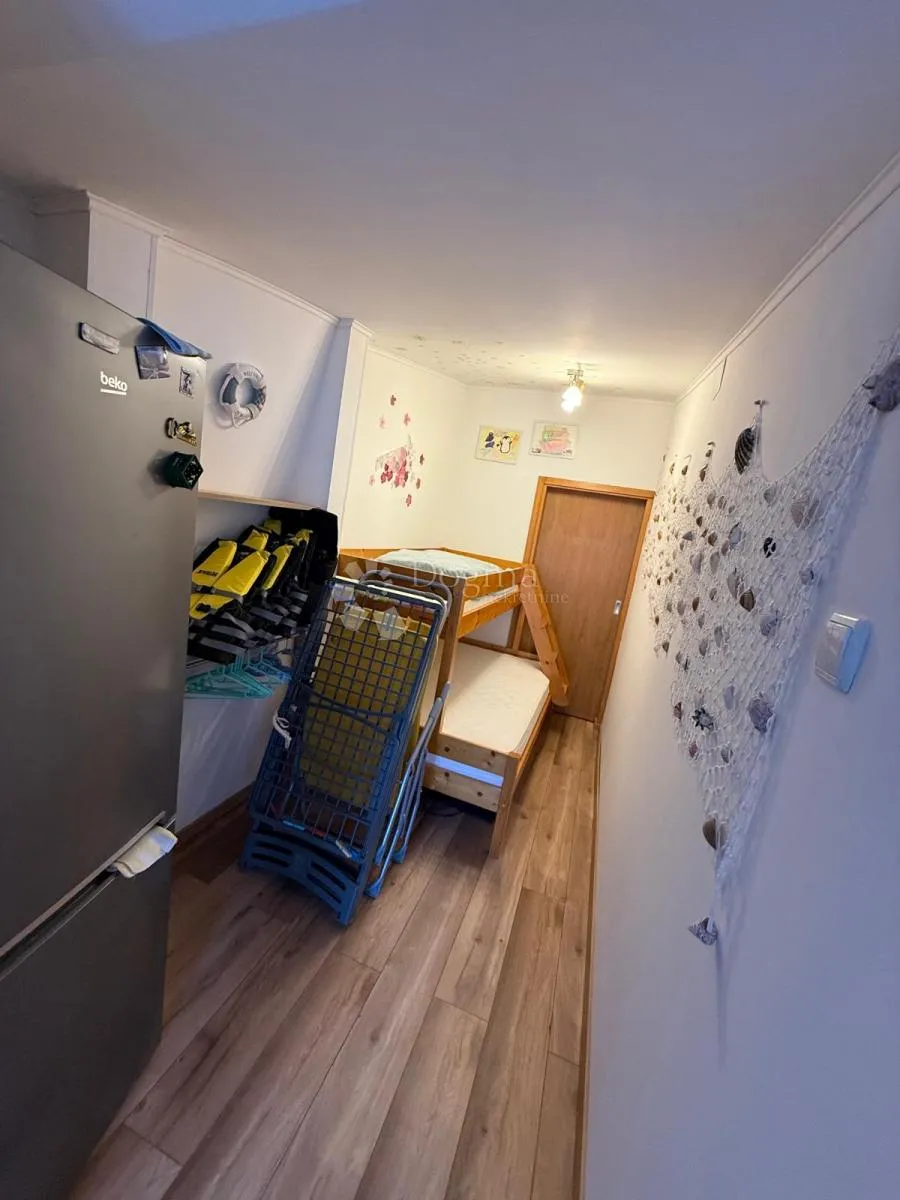 apartman u prizemlju s velikom terasom - slika 18