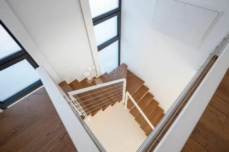 ekskluzivan duplex s bazenom, 100 m od mora - slika 20