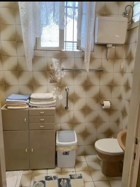 kuća u samom centru crikvenice - slika 5
