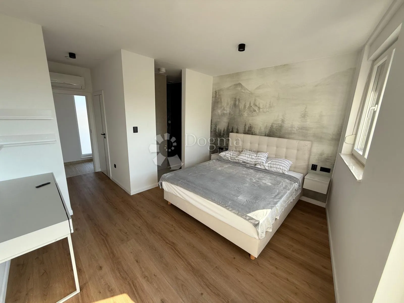 pag, luksuzna vila s bazenom-80m od mora - slika 22