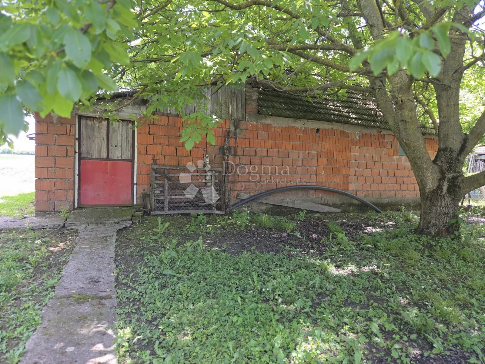 kuća s velikom parcelom – čokadinci - slika 4