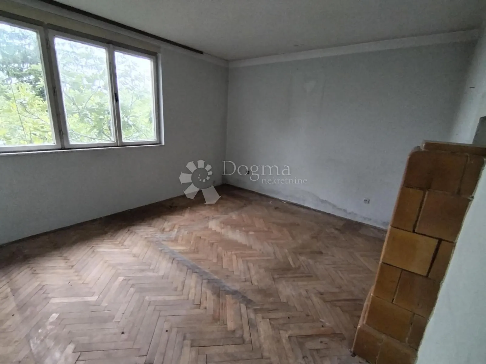 kuća za adaptaciju s velikim potencijalom – centar kalnika - slika 12