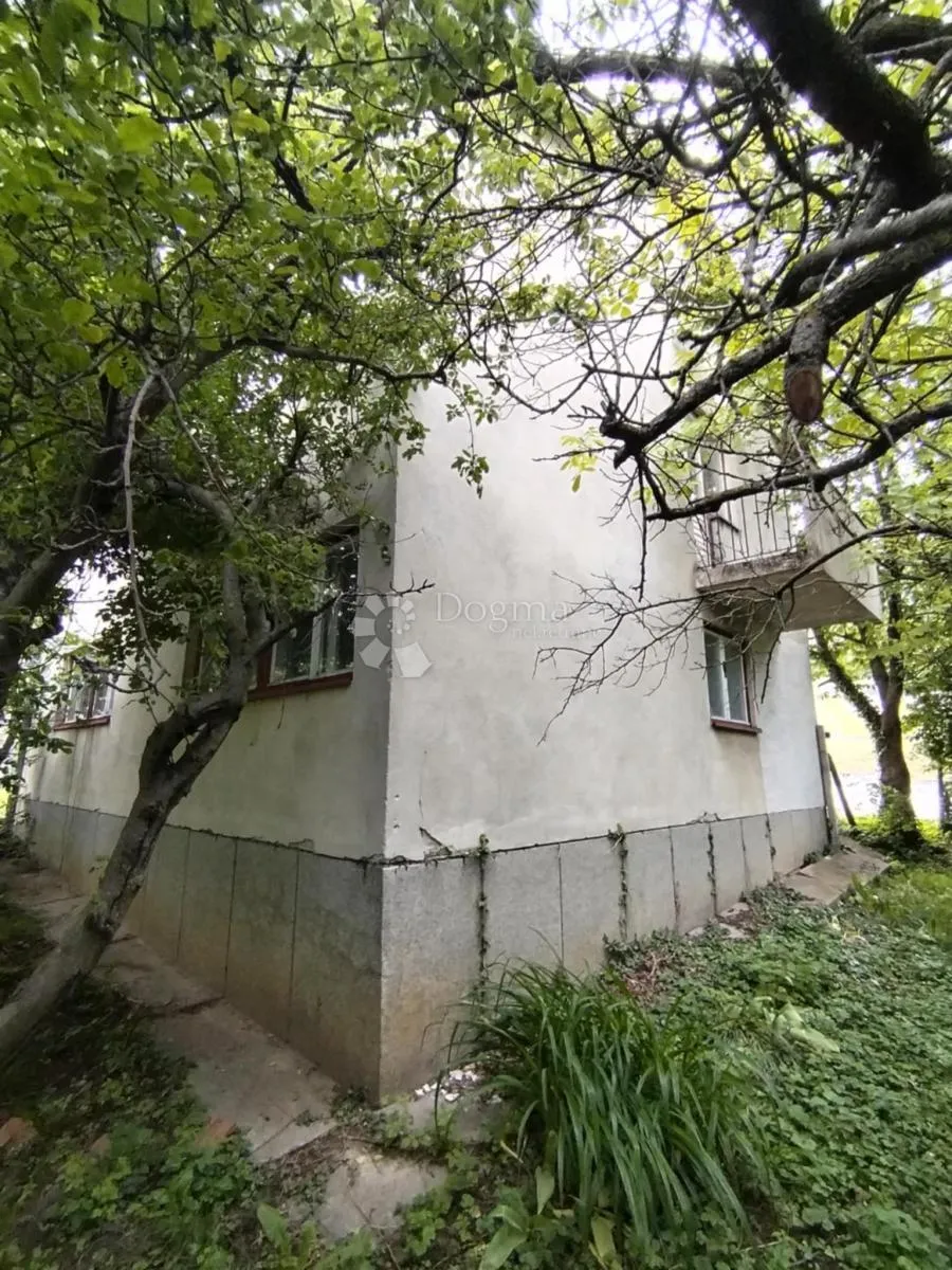 kuća za adaptaciju s velikim potencijalom – centar kalnika - slika 6