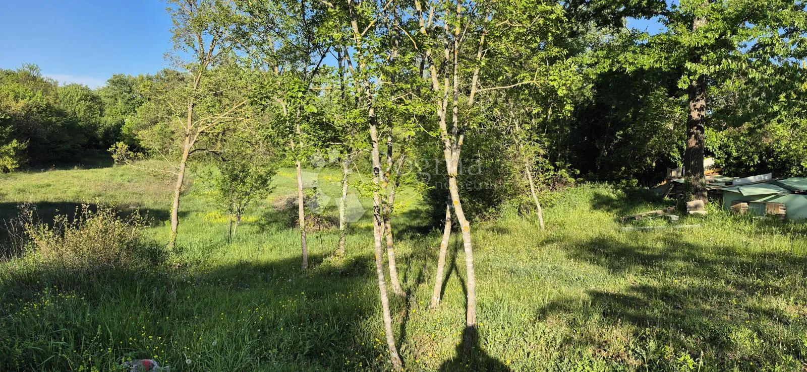 kombinirano građevinsko 950 m2 +poljoprivredno zemljište 1773 m2 - slika 16