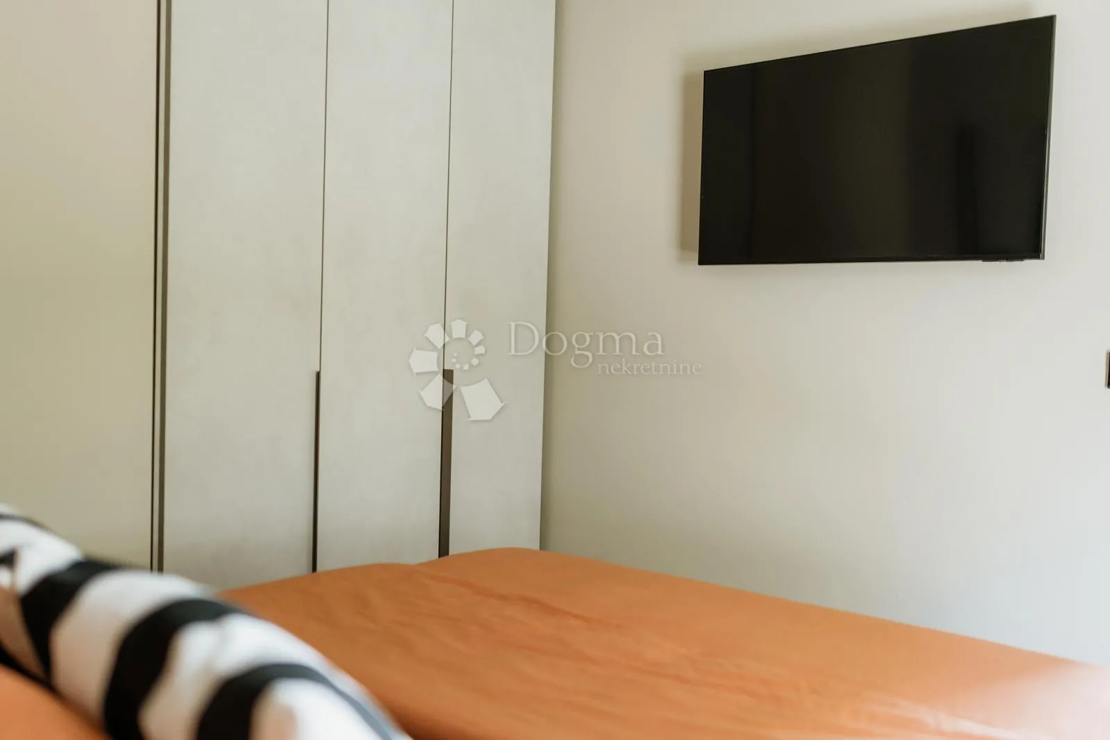 prekrasna vila 800 m od mora! - slika 66
