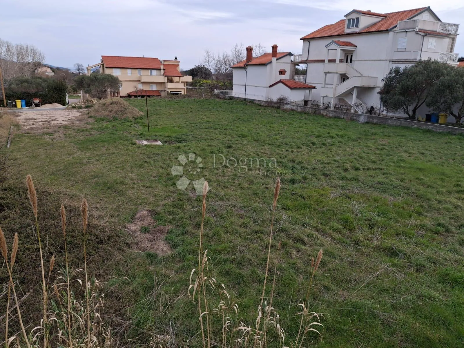 građevinsko zemljište sa idejnim projektom u blizini centra. - slika 5