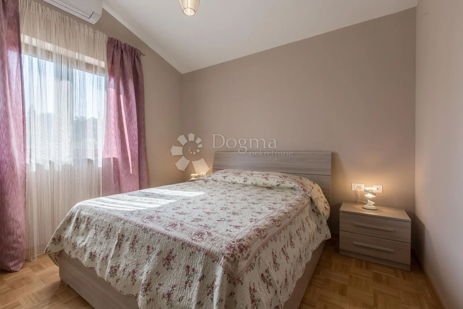 poreč-kaštelir,labinci- kuća sa bazenom - slika 35