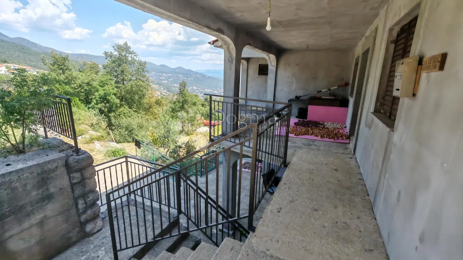 tuliševica 300m2 - slika 24