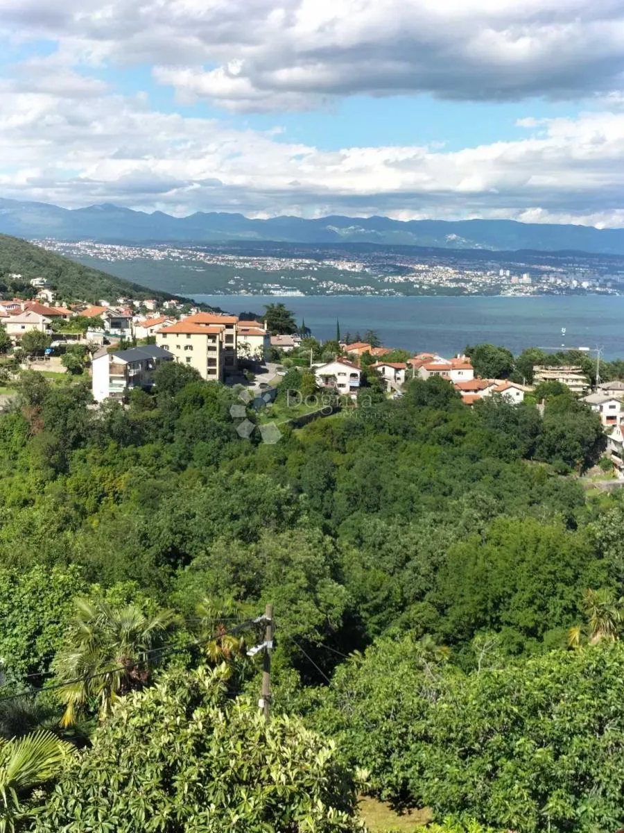 ika-oprić dvoetažni stan s panoramskim pogledom - slika 7
