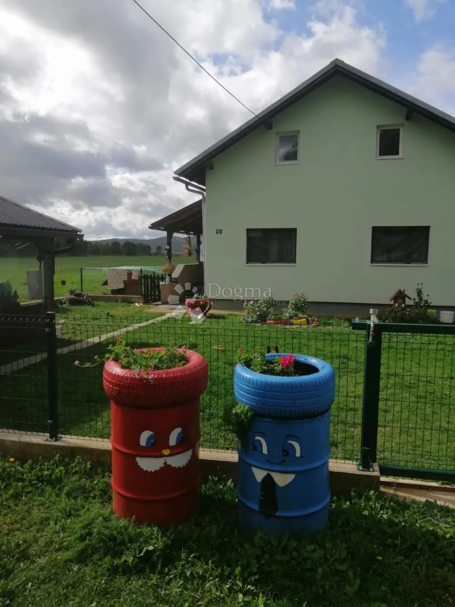 kuća udbina - lika - slika 1