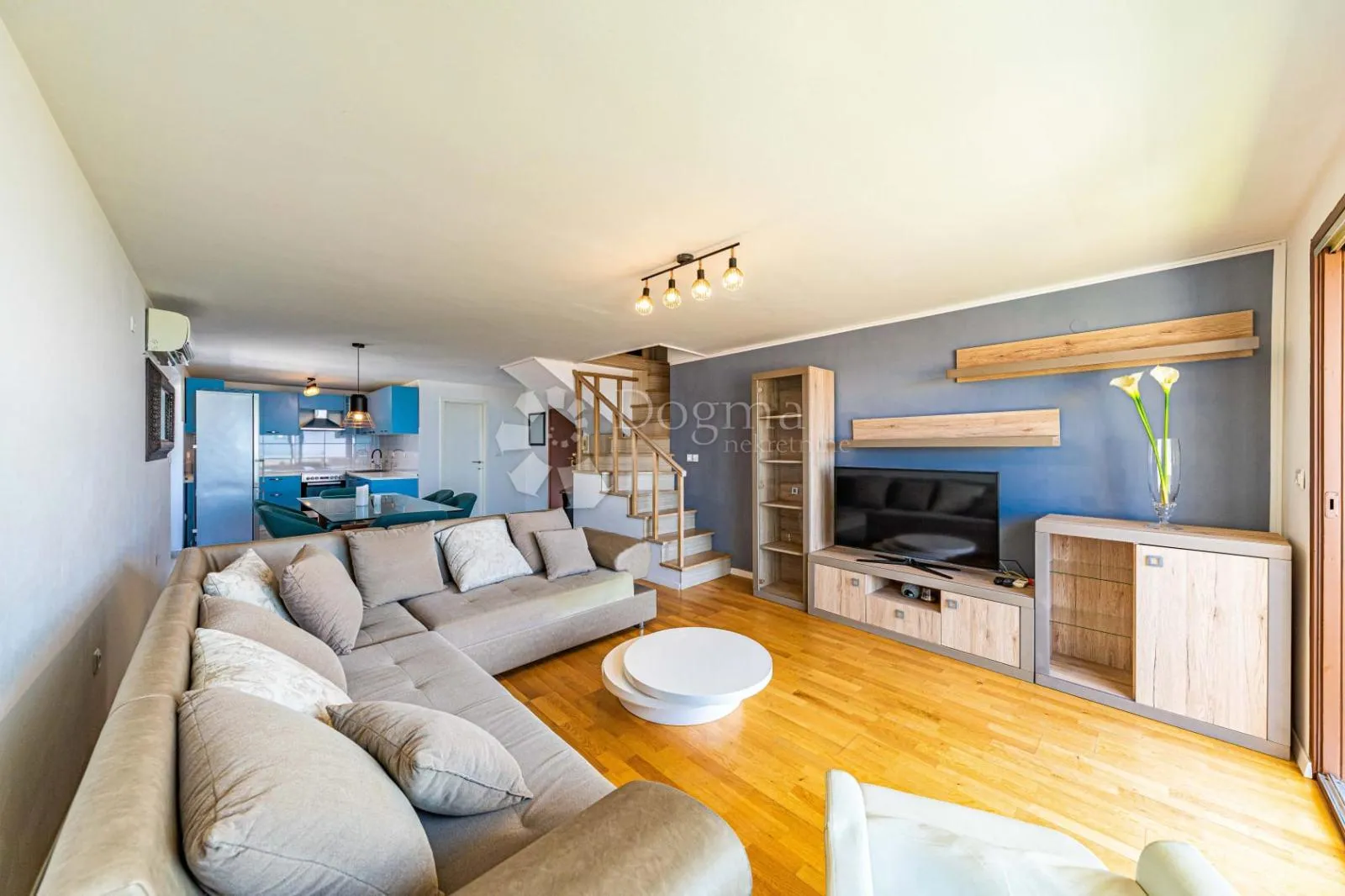 dvoetažni penthouse, žnjan. - slika 6