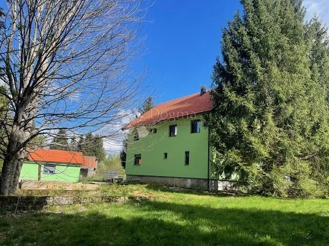 odlična apartmanska kuća na bjelolasici, jasenak - slika 3