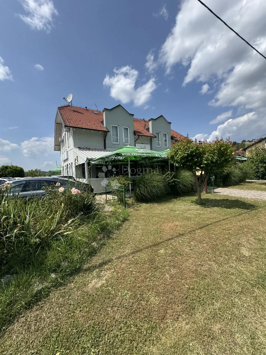 uhodan restoran + veliki parking - slika 8