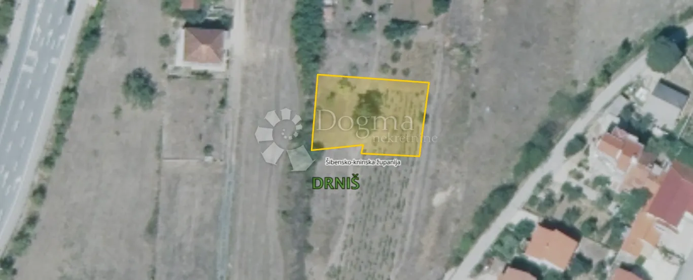 građevinsko zemljište u drnišu - slika 2