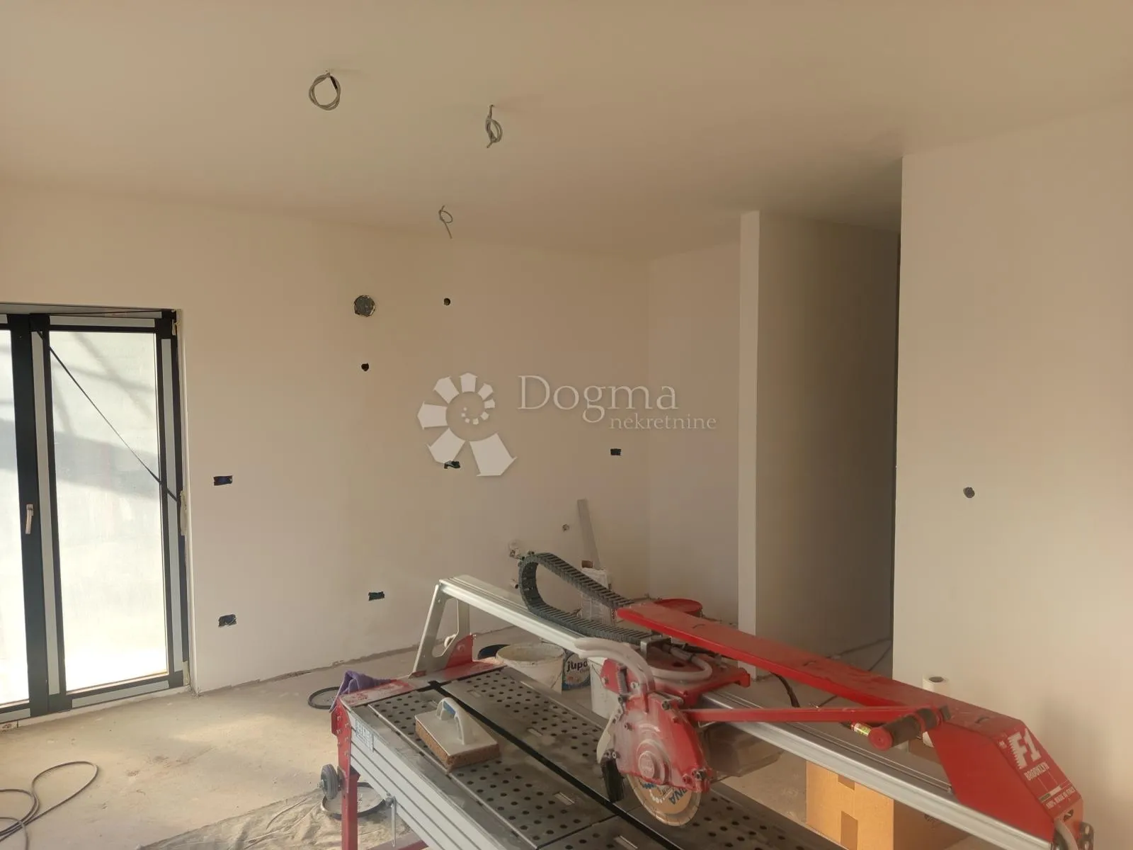 prodaja stana u puli, novogradnja, 60 m², 2ss+db, prizemlje - slika 5