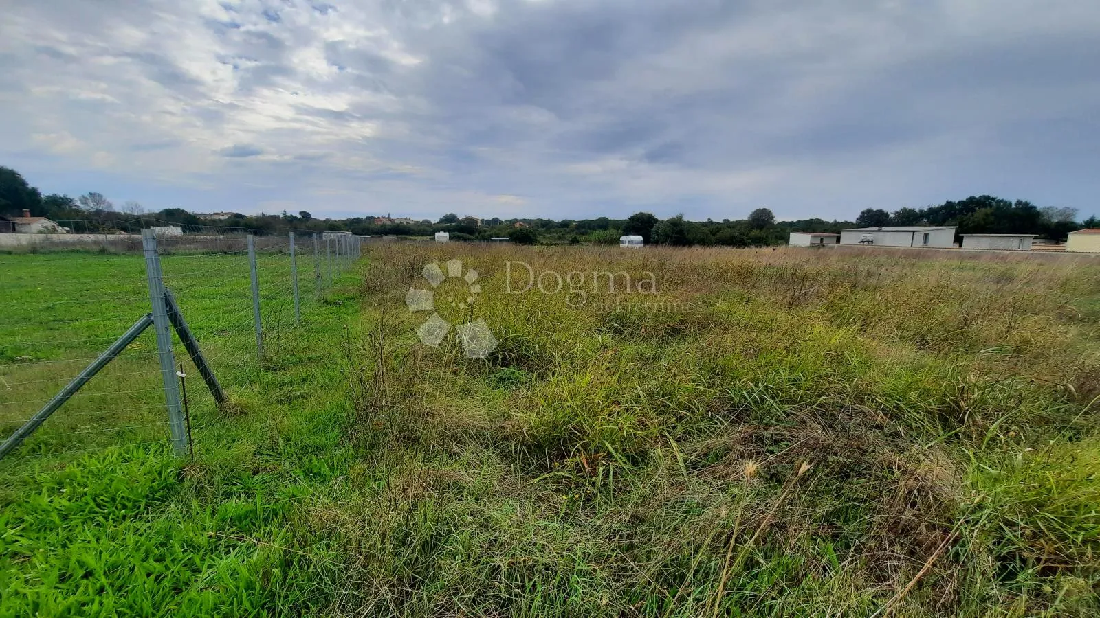 poljoprivredno zemljište, jadreški 500m2 - slika 4