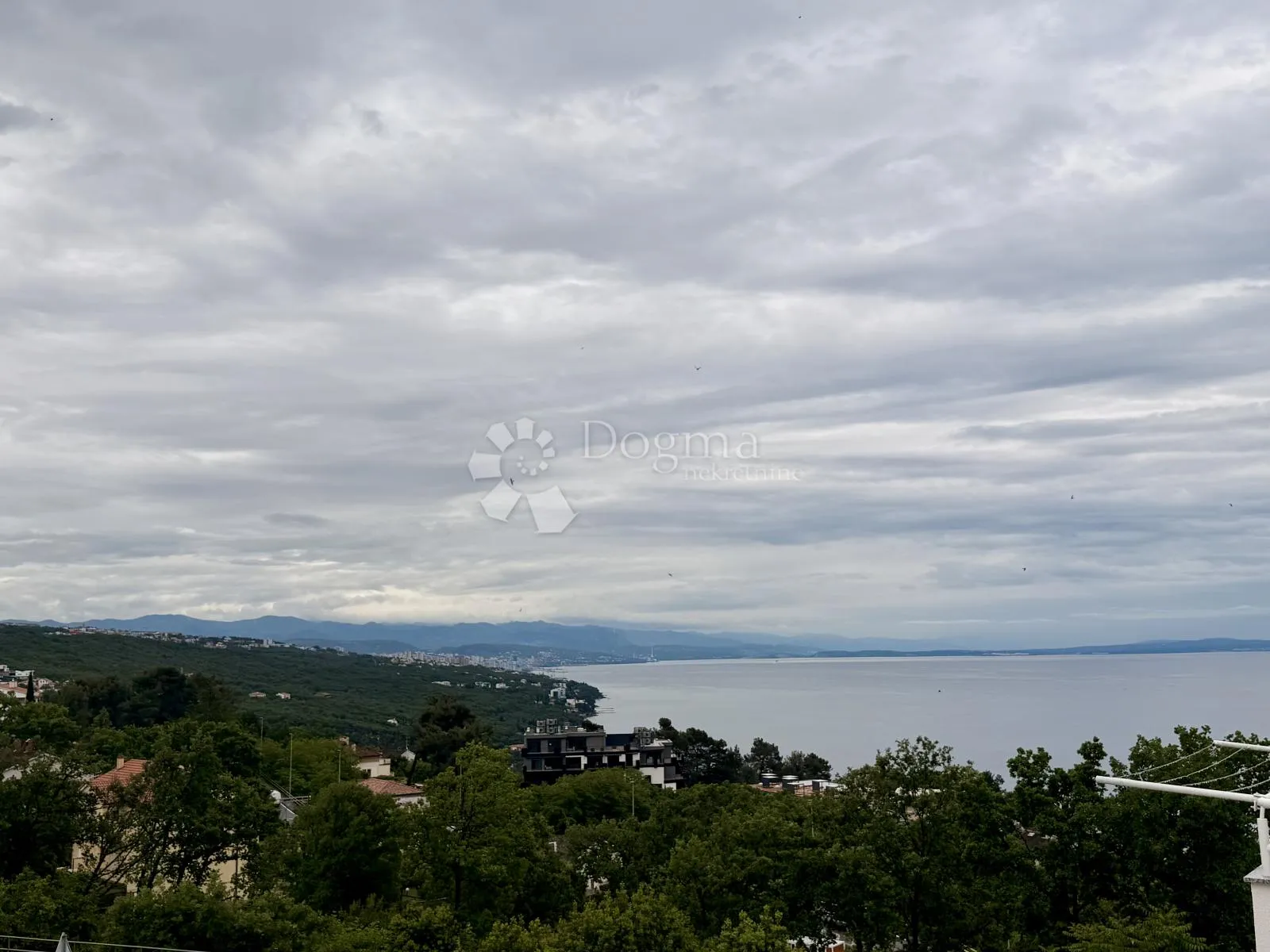 prilika!! opatija stan sa prekrasnim pogledom na more 86m2 - slika 15