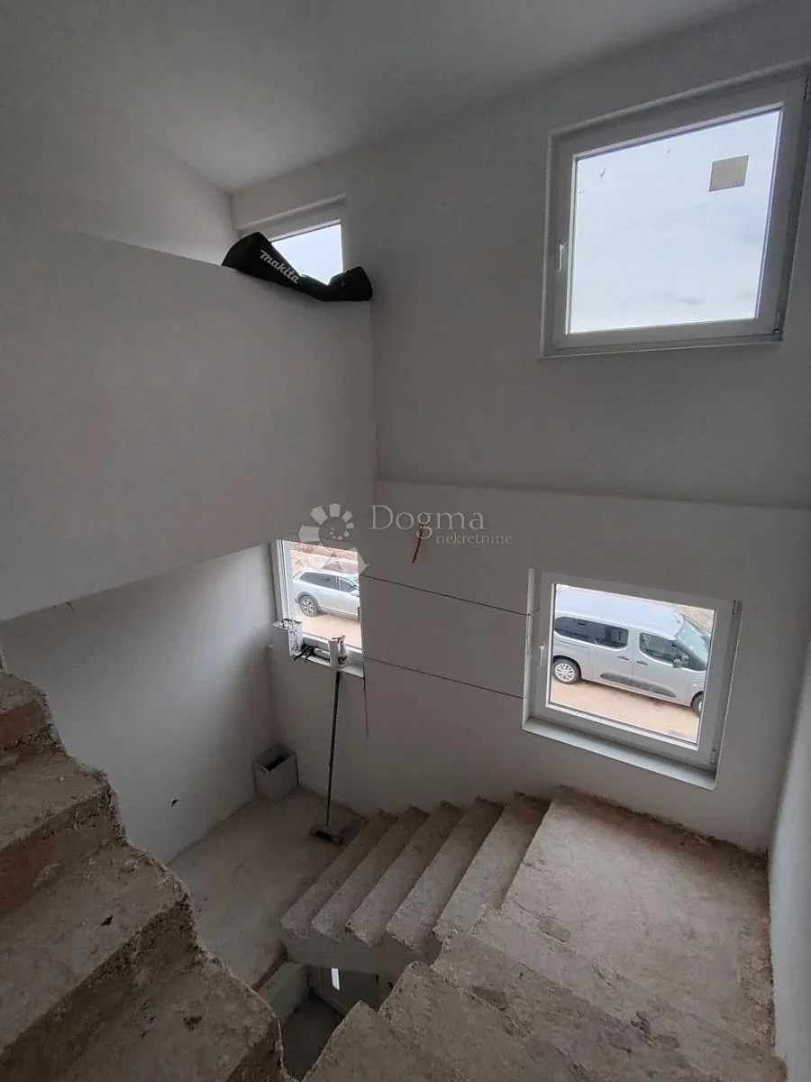obiteljski apartman na viru - novogradnja - slika 12