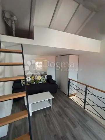 novouređeni apartman baška stara jezgra - slika 12