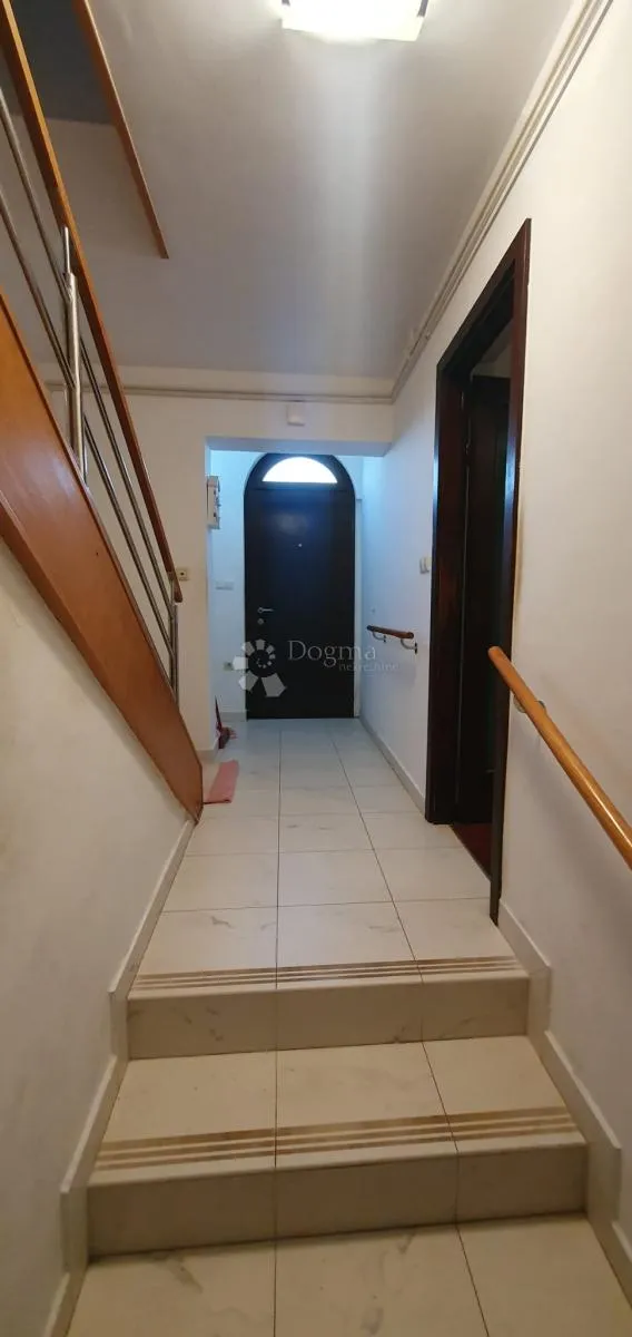 kuća, diklo - zadar, 100 m od mora - slika 7