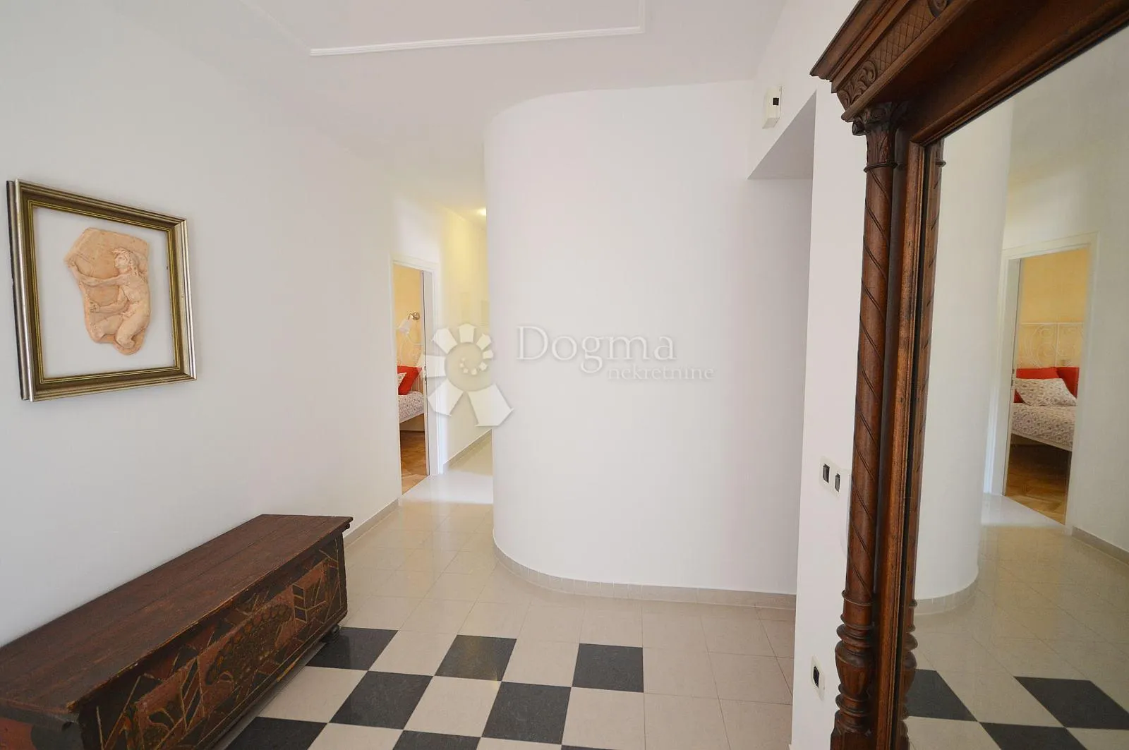 uređeni trosoban stan 128m2 u kamenoj kući - zadar(arbanasi) - slika 8