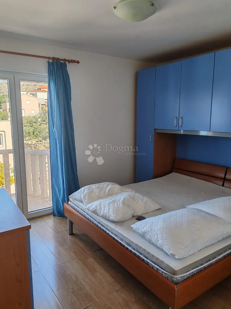 zatoglav - kuća nadomak mora sa 7 apartmana i poslovnim prostorom - slika 29