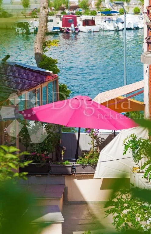 zadar, poluotok, posebna zgrada - slika 8